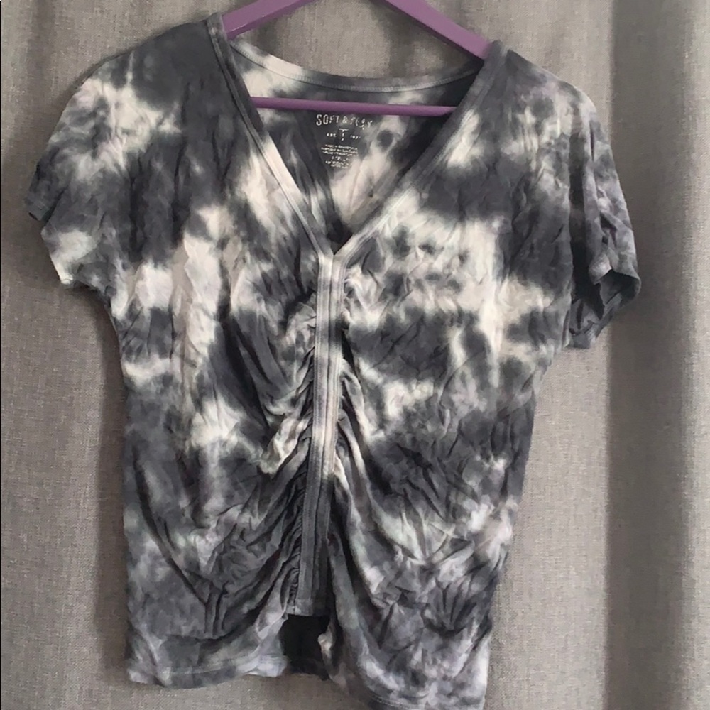 Tie die top